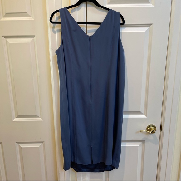 Tom And Linda Blue V-Neck Silk Dress - Picture 6 of 9